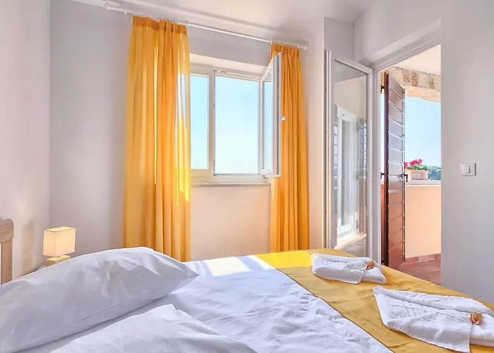 Vikendica Girasole *