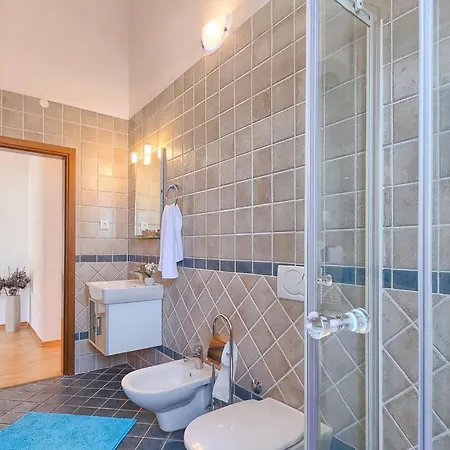 Girasole Semesterbostad *