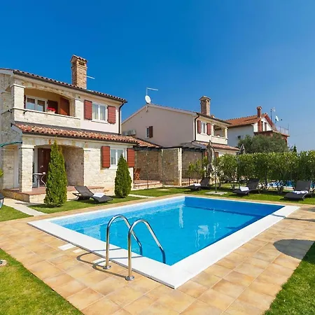 Feriehus Girasole Poreč